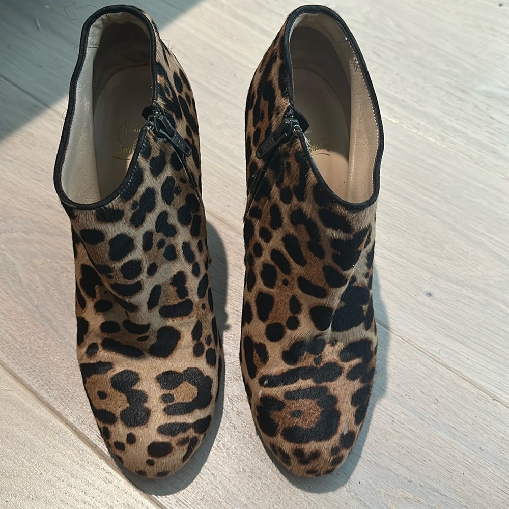 Christian Louboutin morphing ankle boots pony hair leopard 40.5